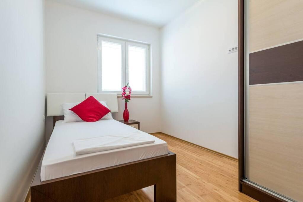 Apartment Belvedere With Magnificent Sea View Terrace Dubrovnik Luaran gambar